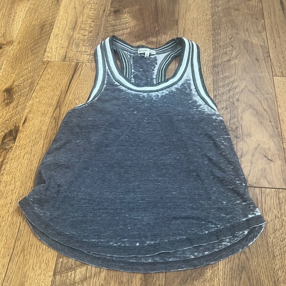 Future State Woman’s Grey Tank Size XS - Picture 1 of 5